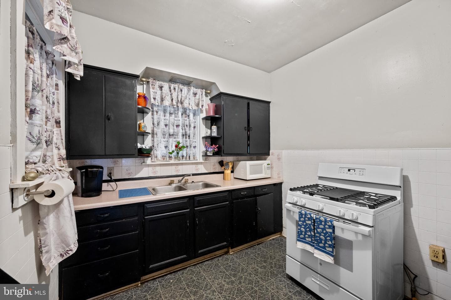 131 Pear Street photo 4