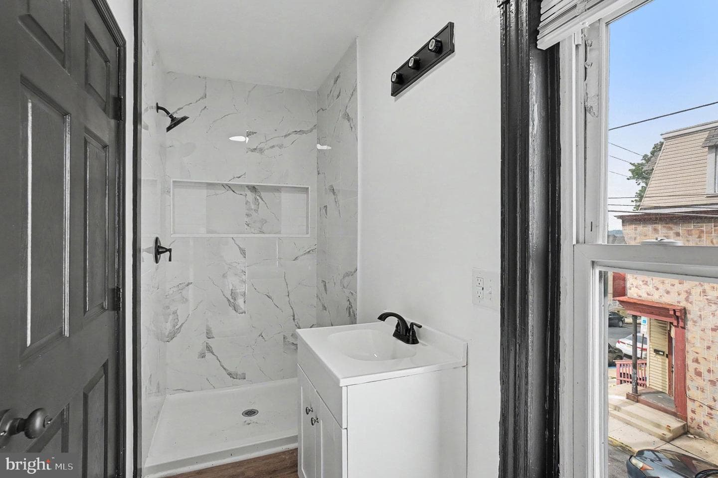 1231 Oley Street photo 23