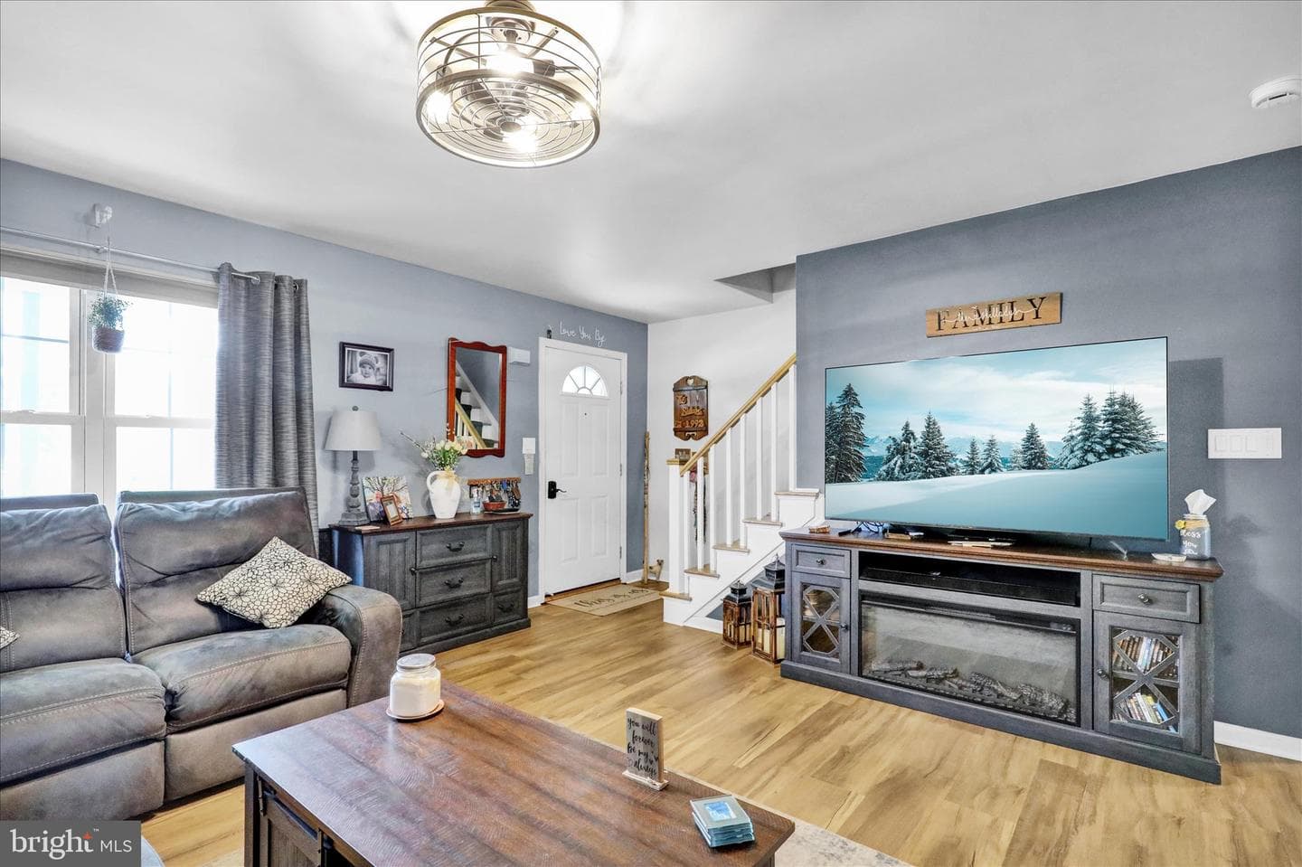 405 S Sandy Lane photo 8