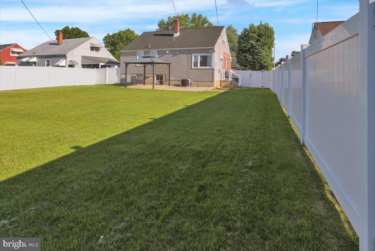513 Harding Avenue photo 6