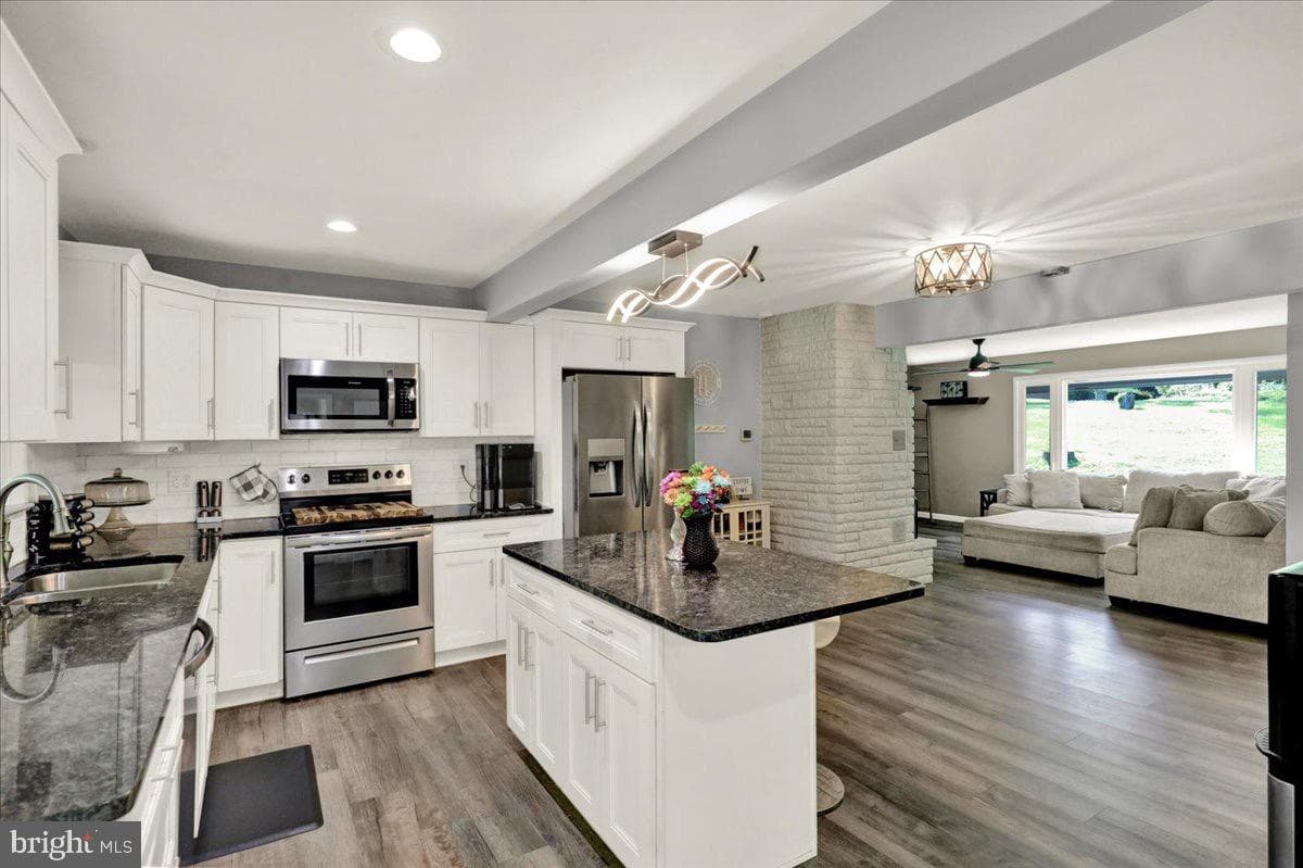 325 Faust Road photo 15