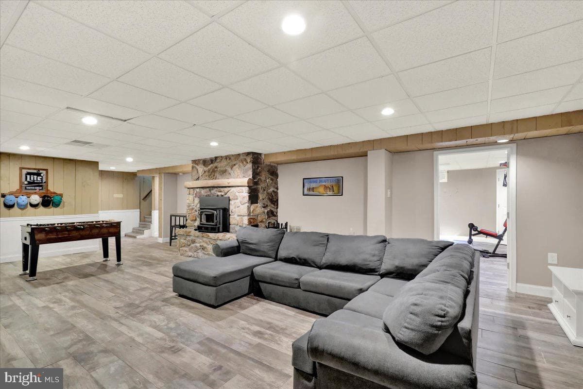 325 Faust Road photo 29