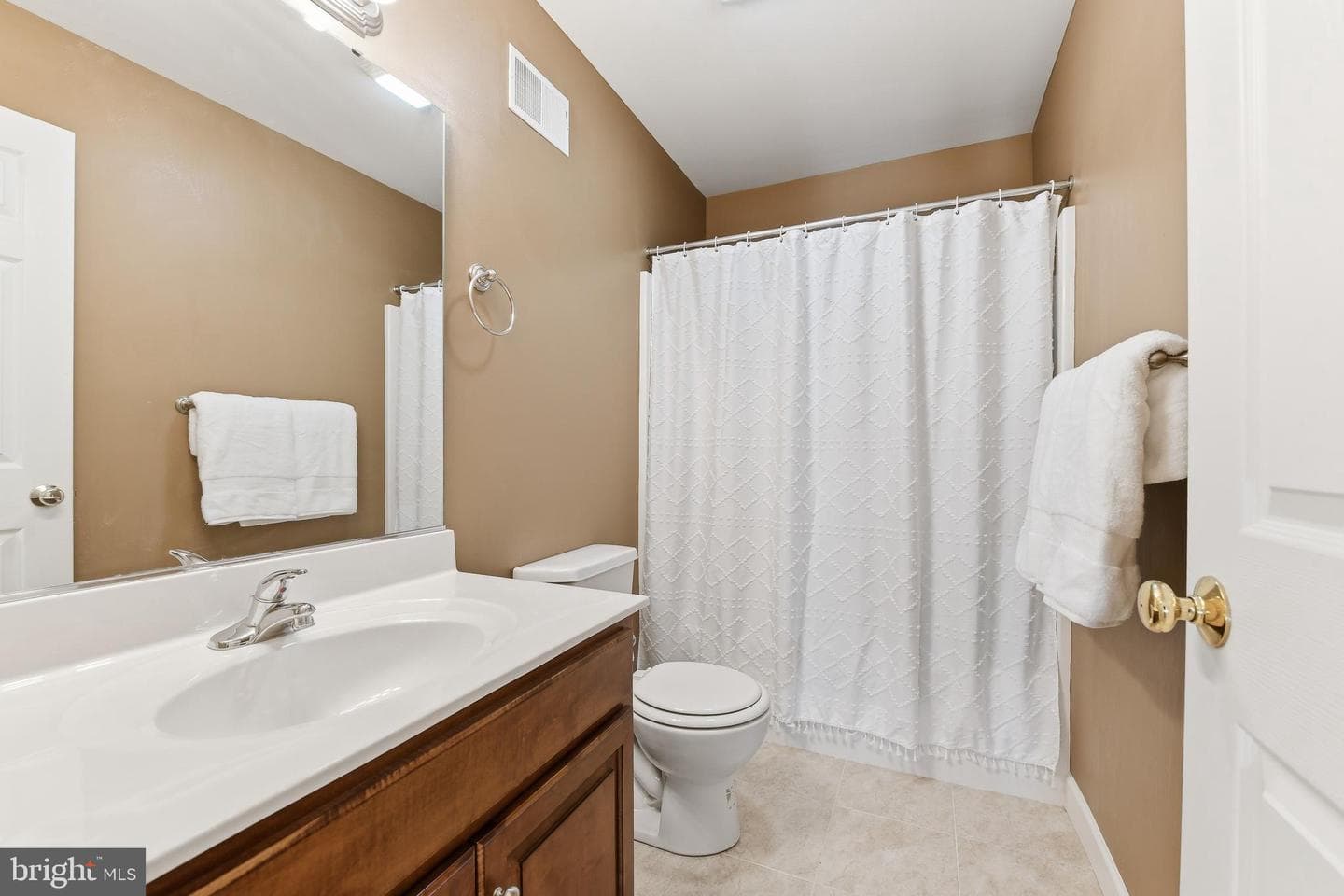 412 Westbury Drive photo 26