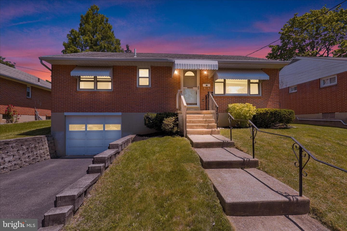 3427 Gray Street photo 8