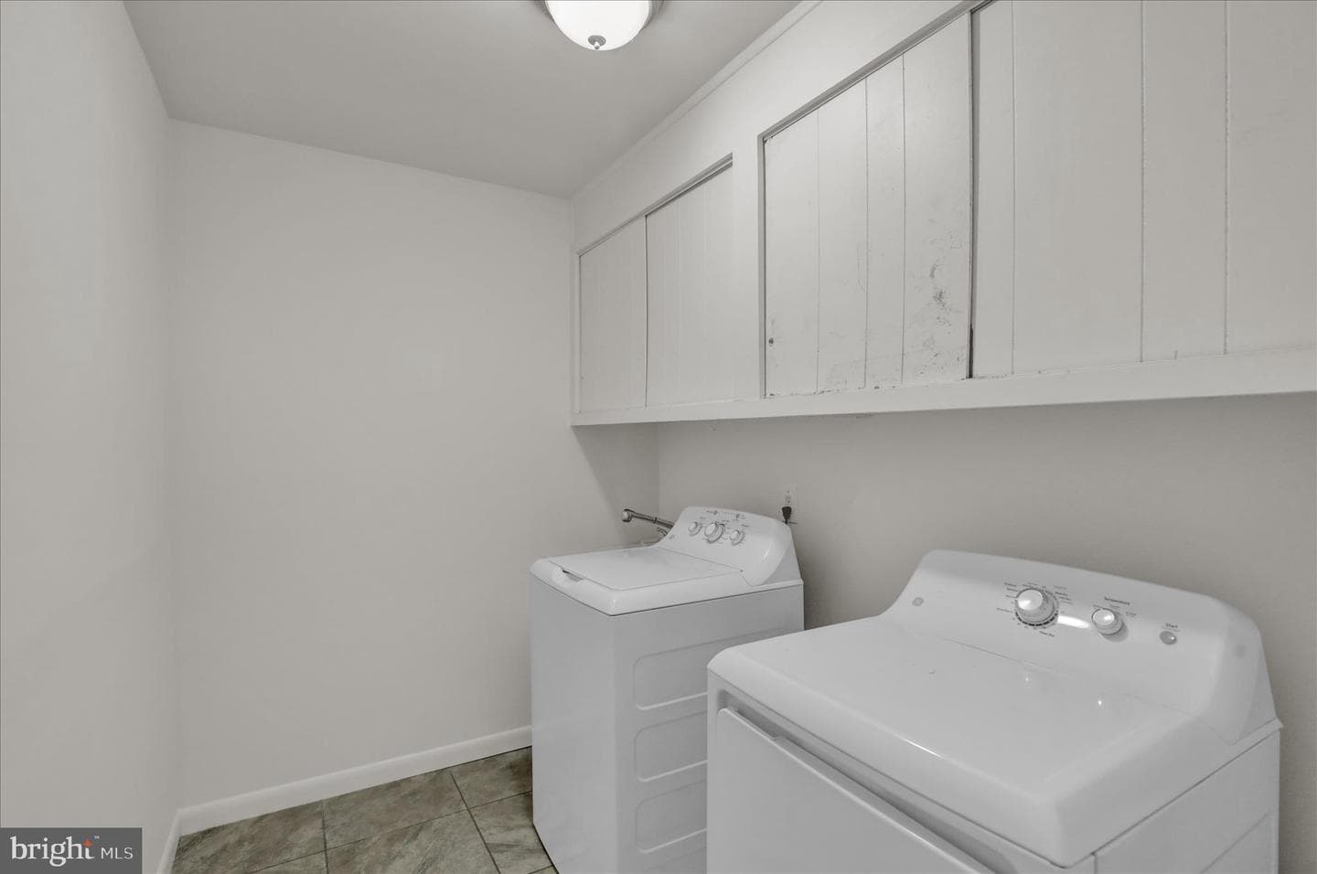 97 Wellington Boulevard photo 24