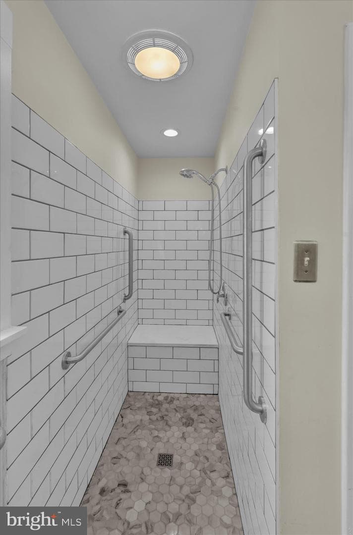 1505 Cromwell Drive photo 24