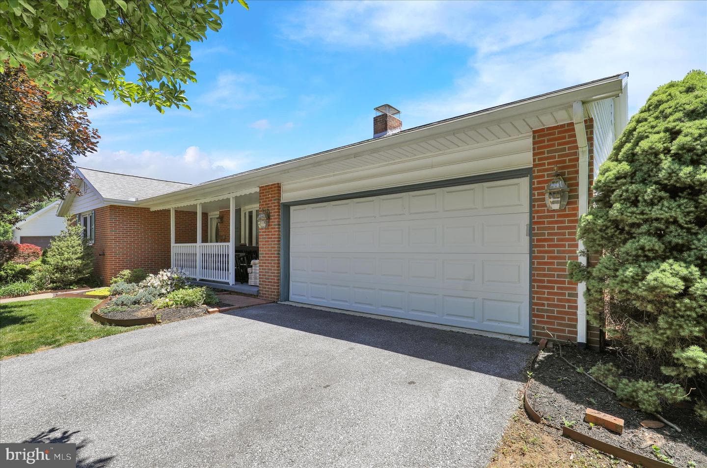 1505 Cromwell Drive photo 5