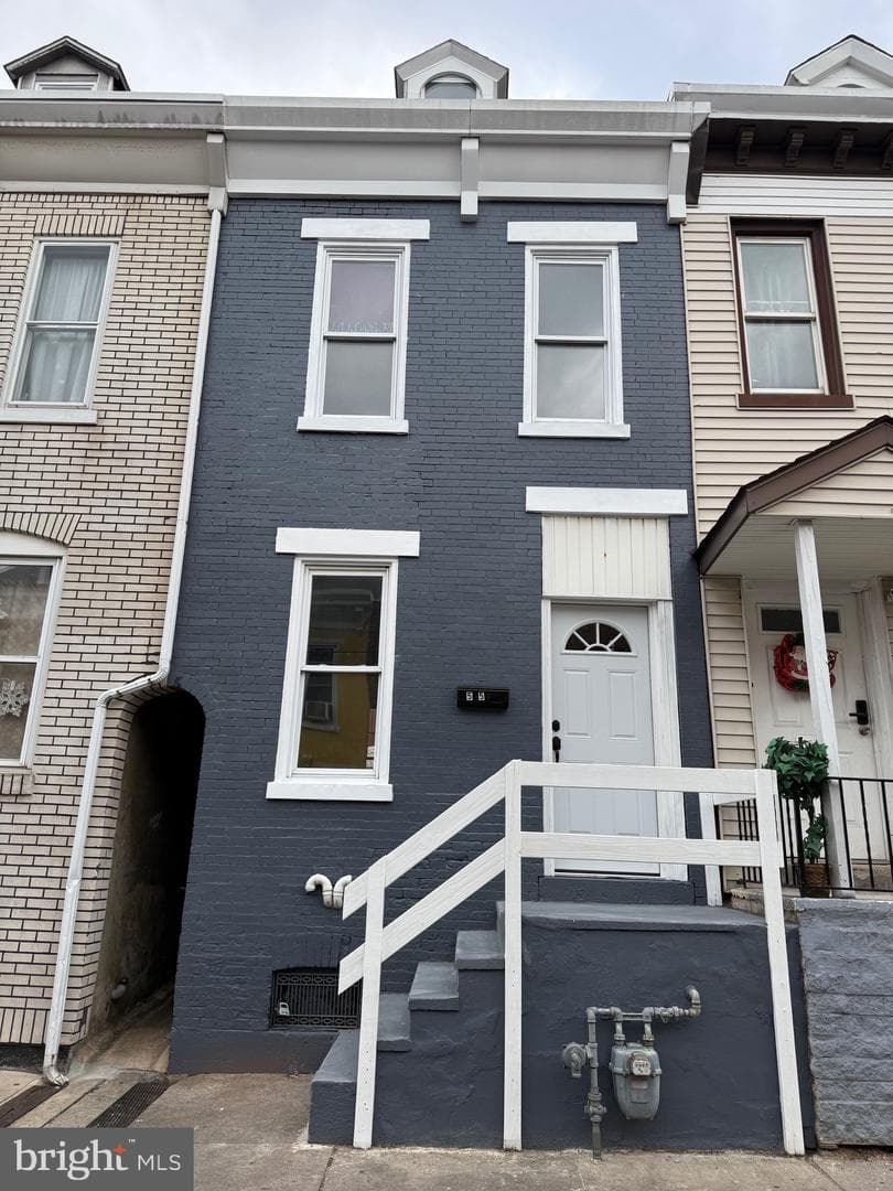 535 Moss St, Reading