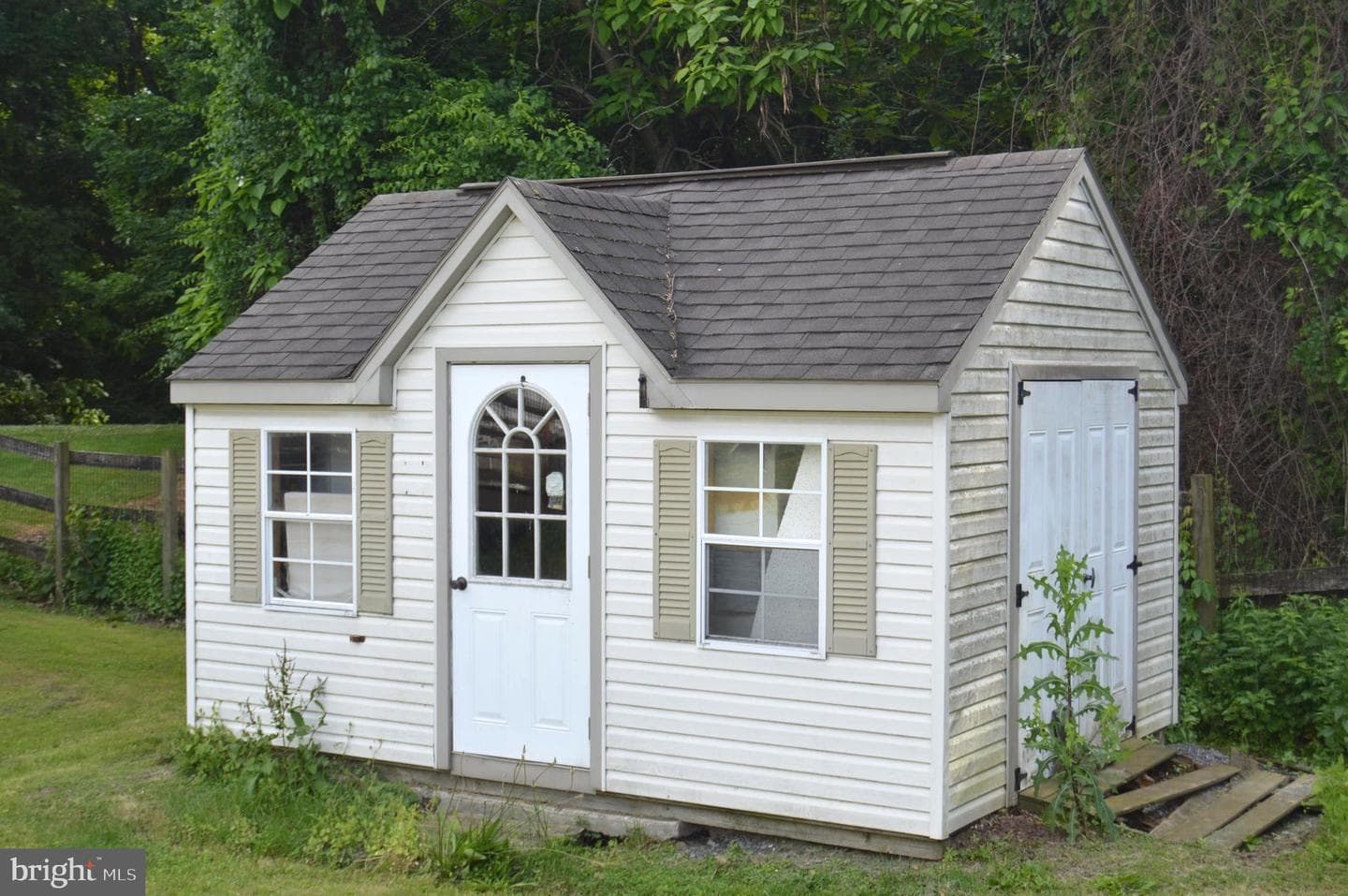 46 Mountain Spring Road photo 11