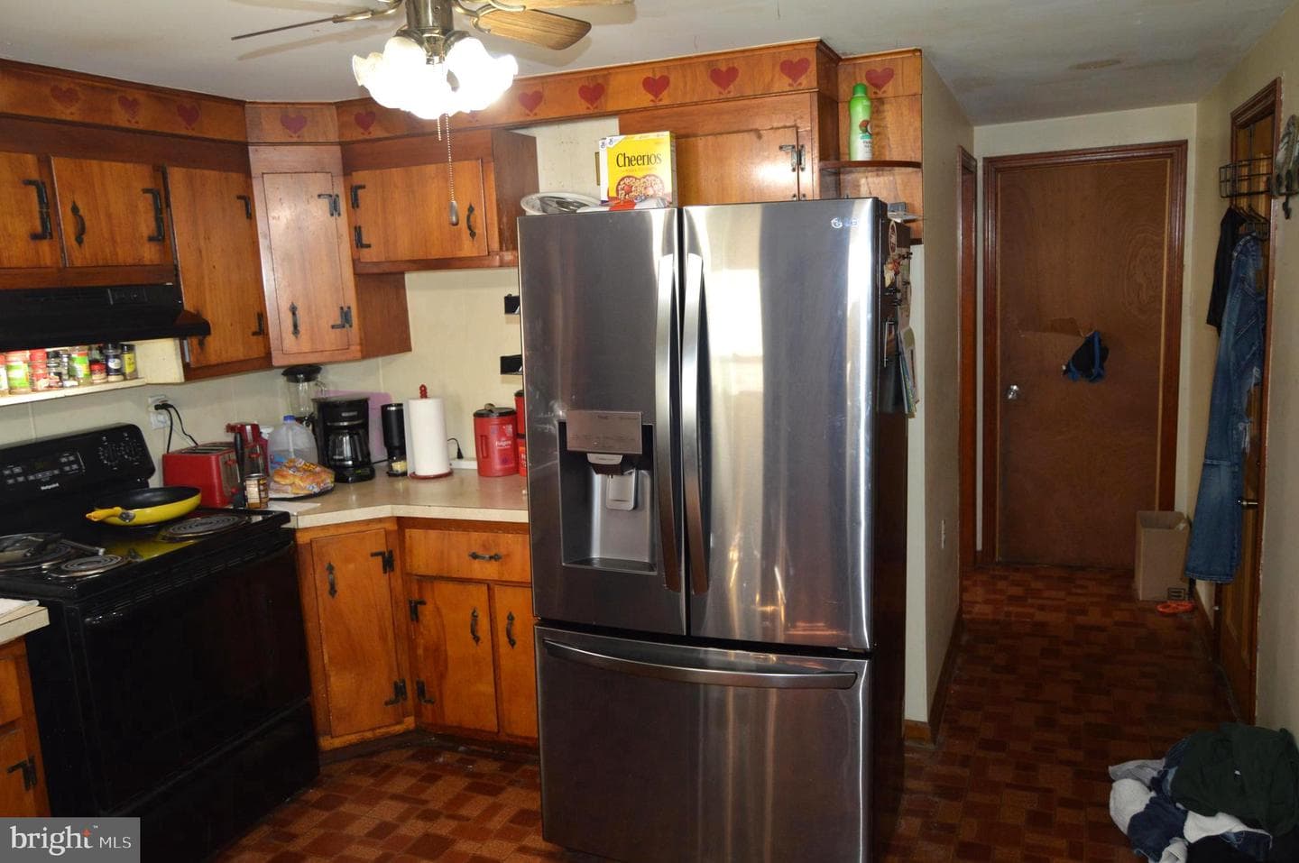 46 Mountain Spring Road photo 3