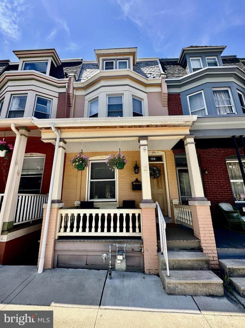 106 S 6th Avenue, West Reading