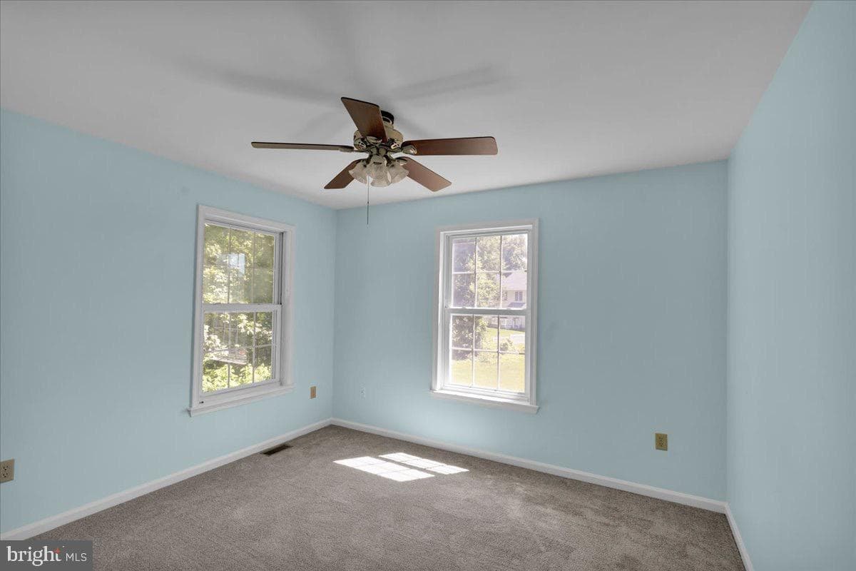 223 Woodbridge Lane photo 25