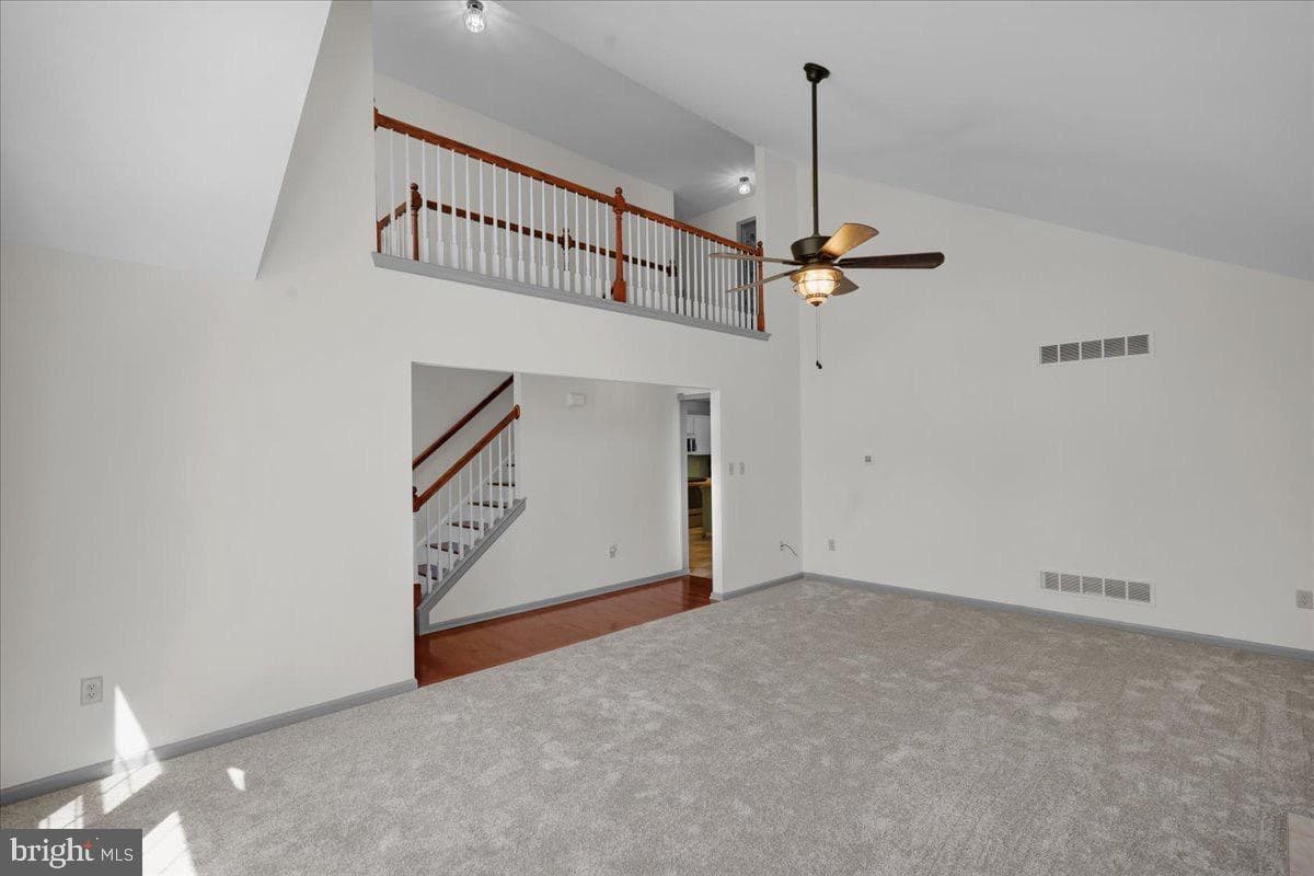 223 Woodbridge Lane photo 6