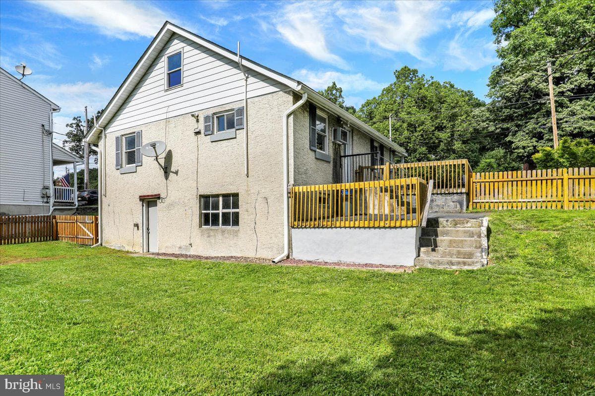 4114 Sefranka Road photo 23