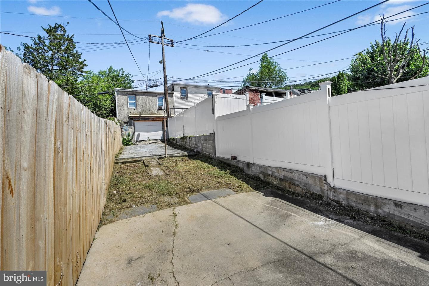 547 S 10th Street photo 26