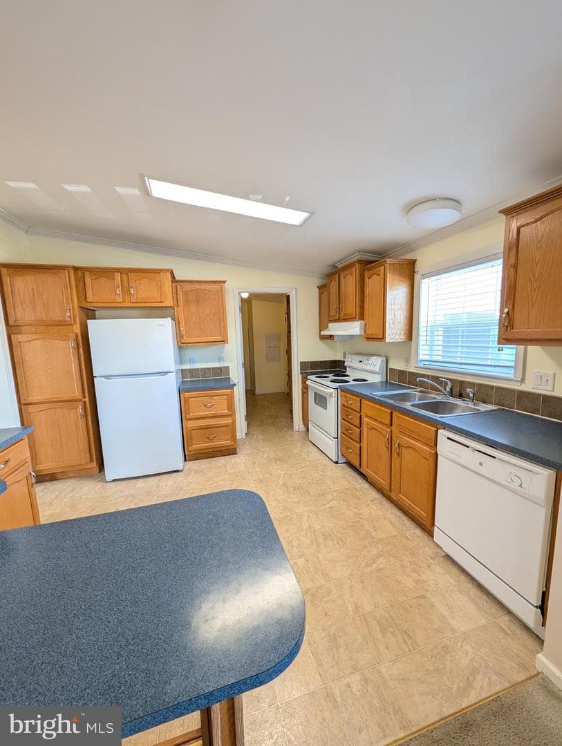 75 Westin Road photo 26