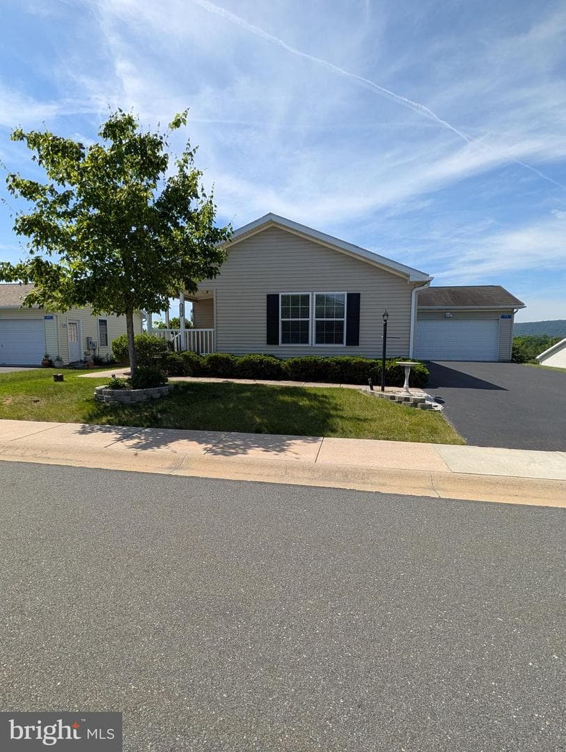 75 Westin Road photo 3