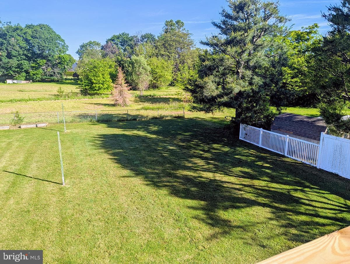 16 Dogwood Drive photo 29