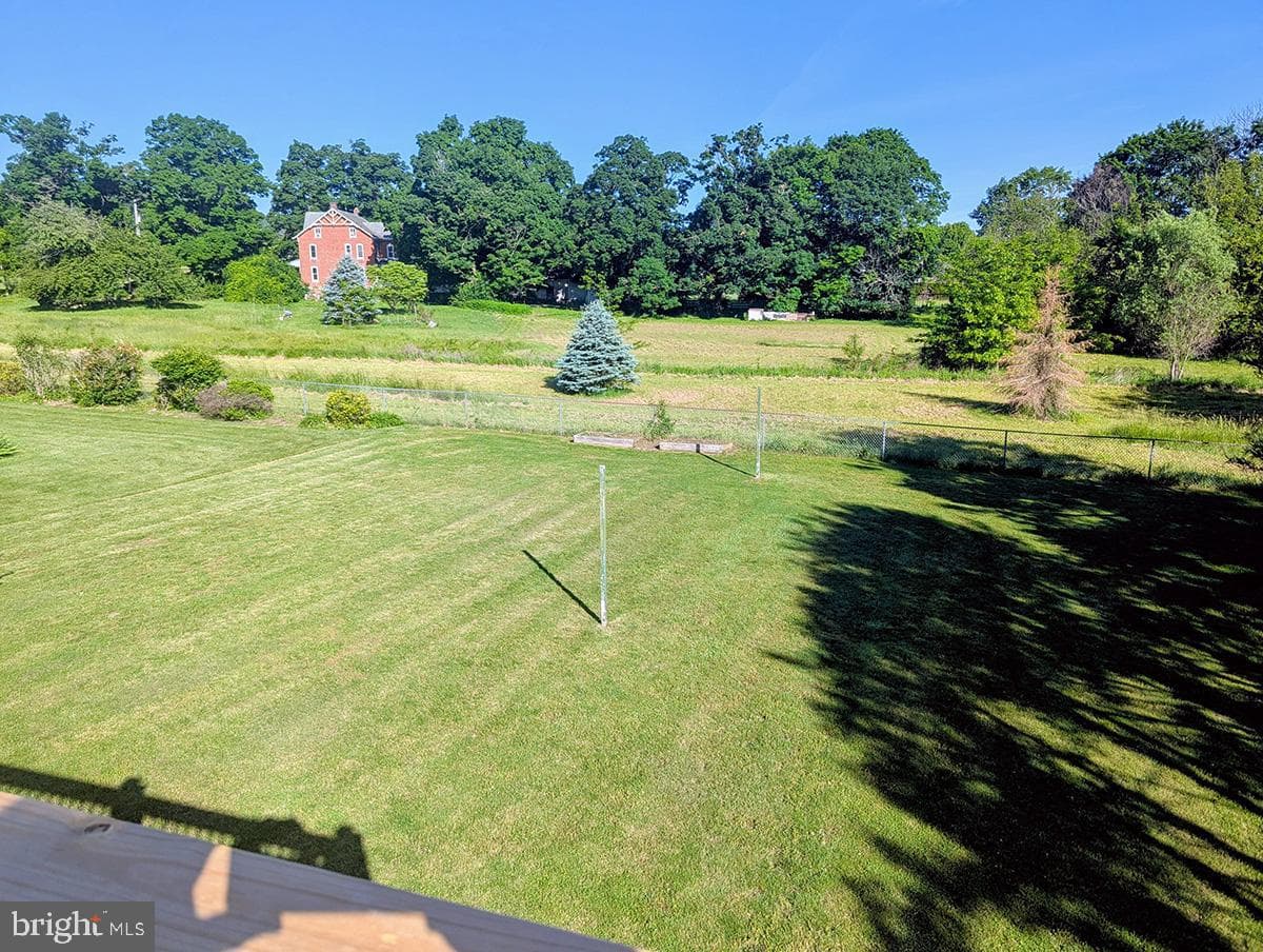16 Dogwood Drive photo 30