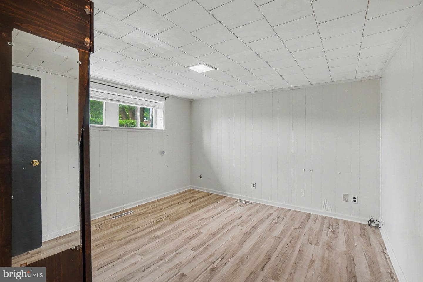 2400 Lindale Drive photo 20