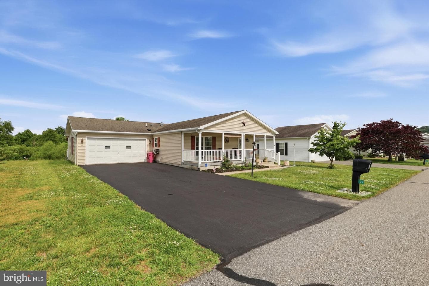 27 Eagles Watch N, Bechtelsville