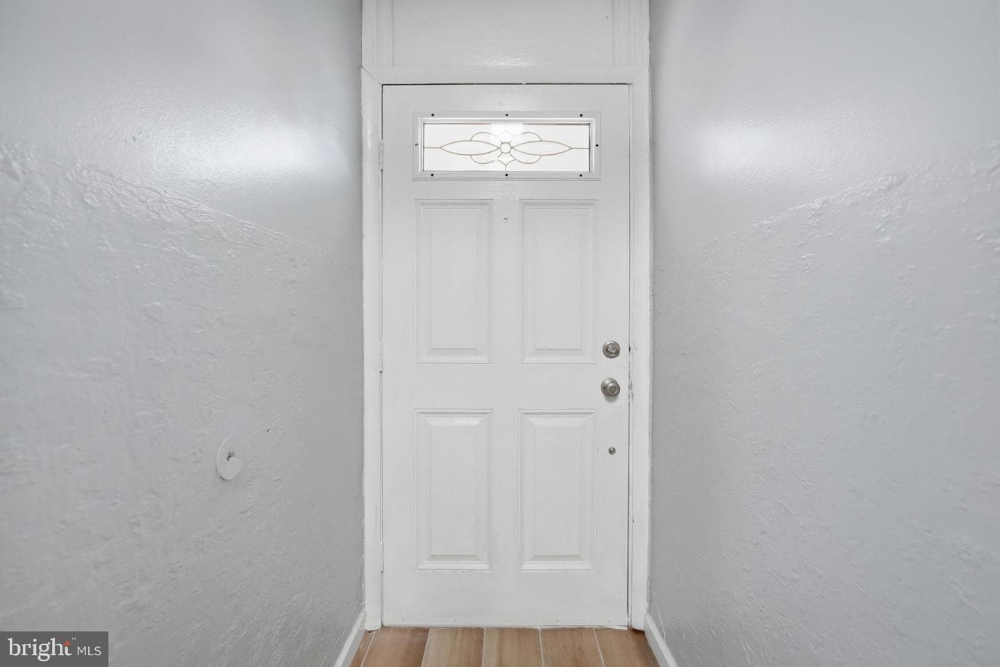 616 Elm Street photo 11