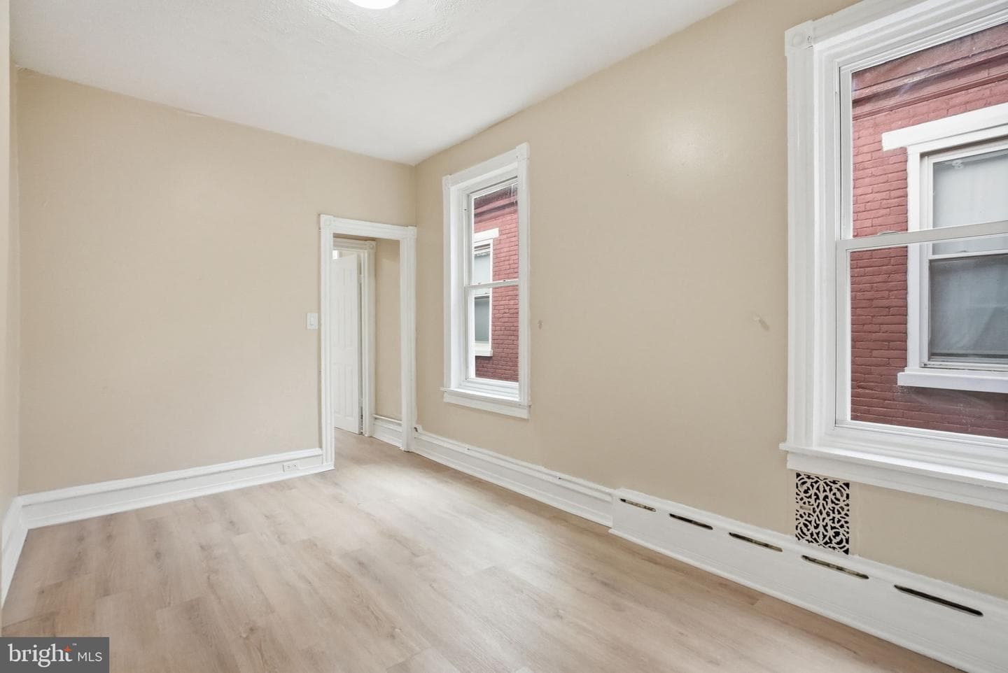 616 Elm Street photo 26
