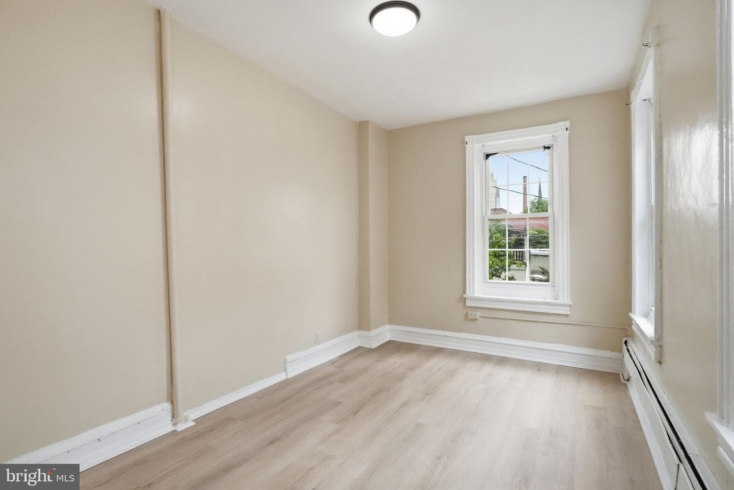 616 Elm Street photo 28