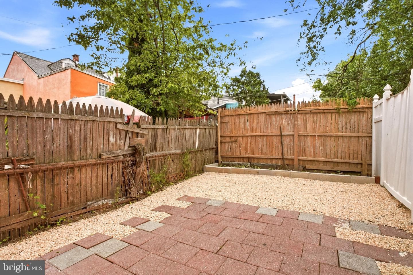 616 Elm Street photo 49