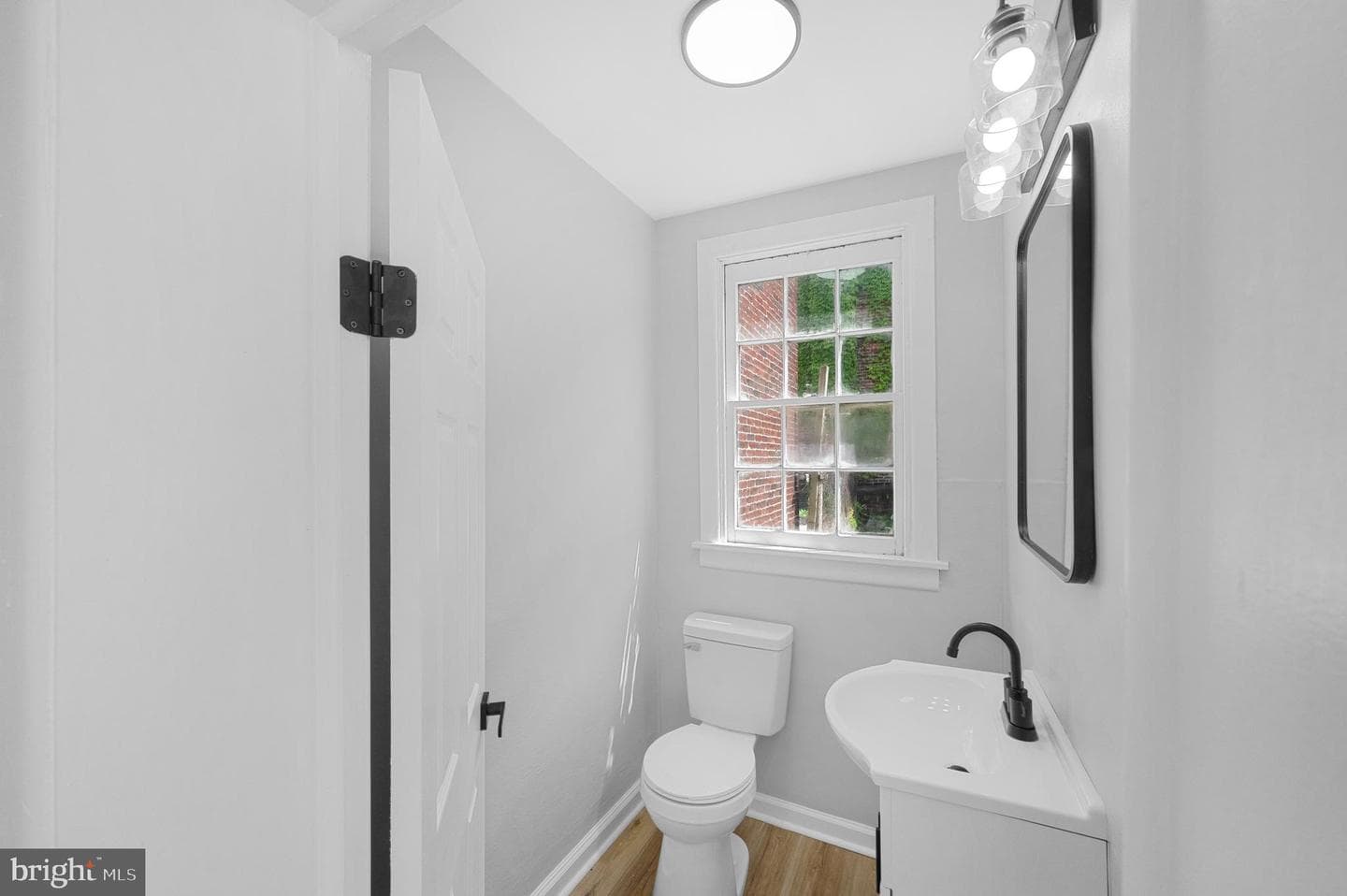 1034 Washington Street photo 15