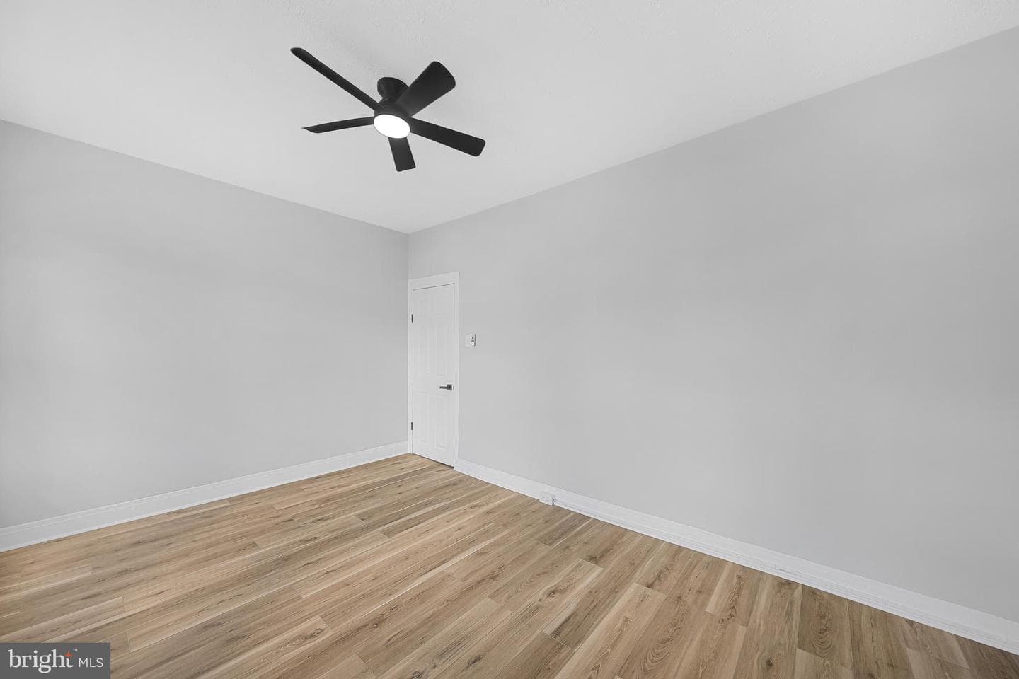 1034 Washington Street photo 18