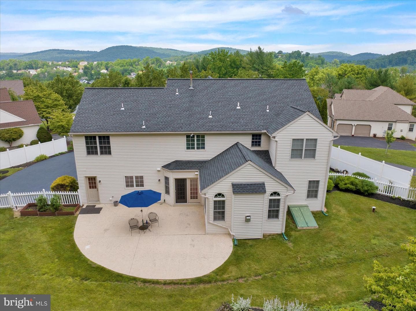 480 Pathfinder Drive photo 8
