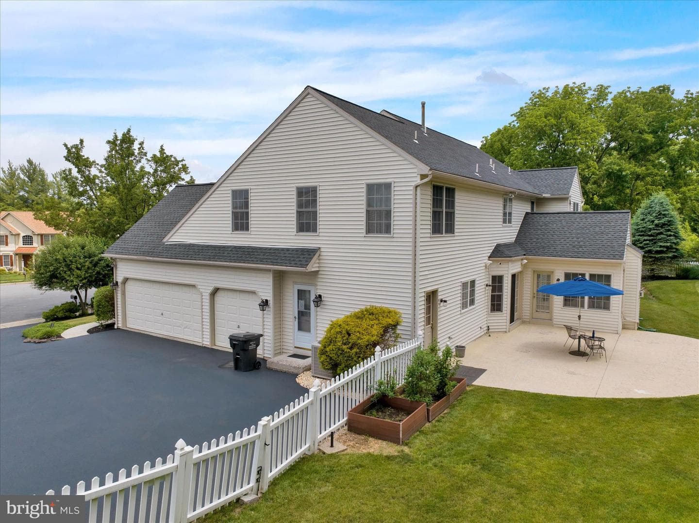 480 Pathfinder Drive photo 82