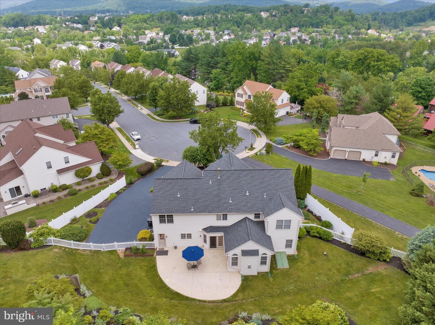 480 Pathfinder Drive photo 84