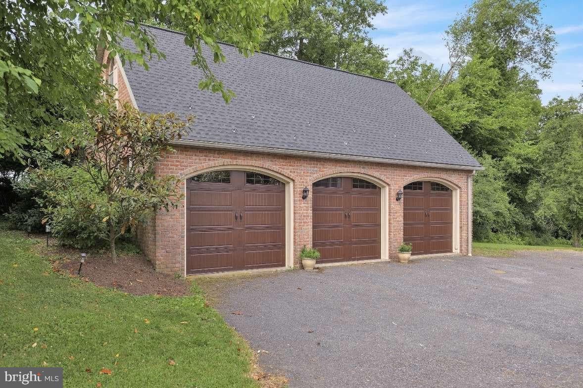 161 Heckman Road photo 4