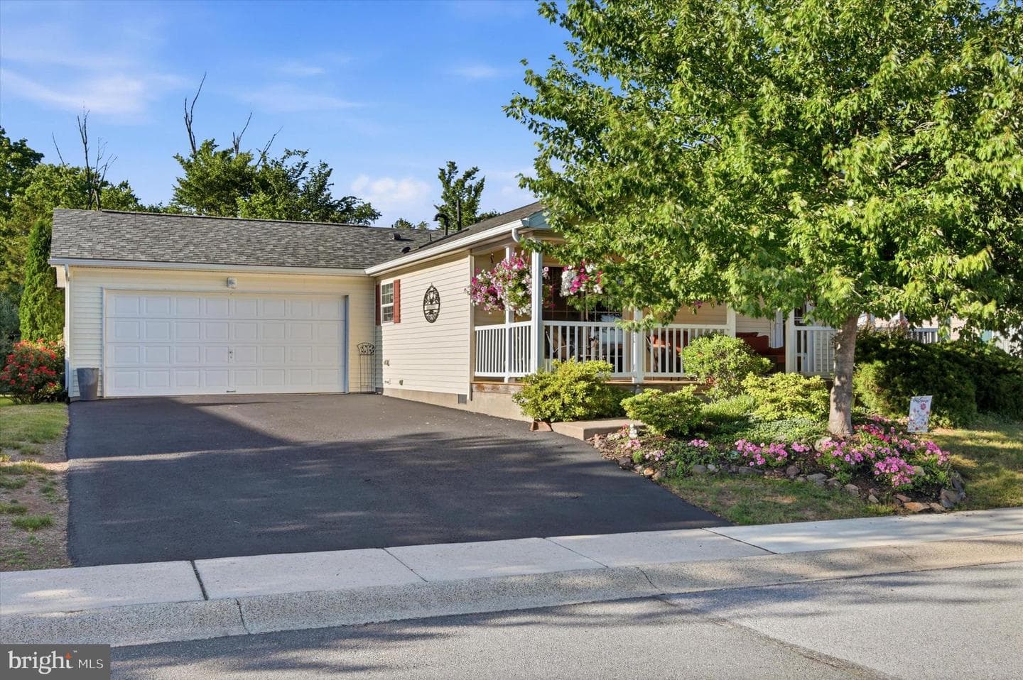 42 Random Road, Douglassville