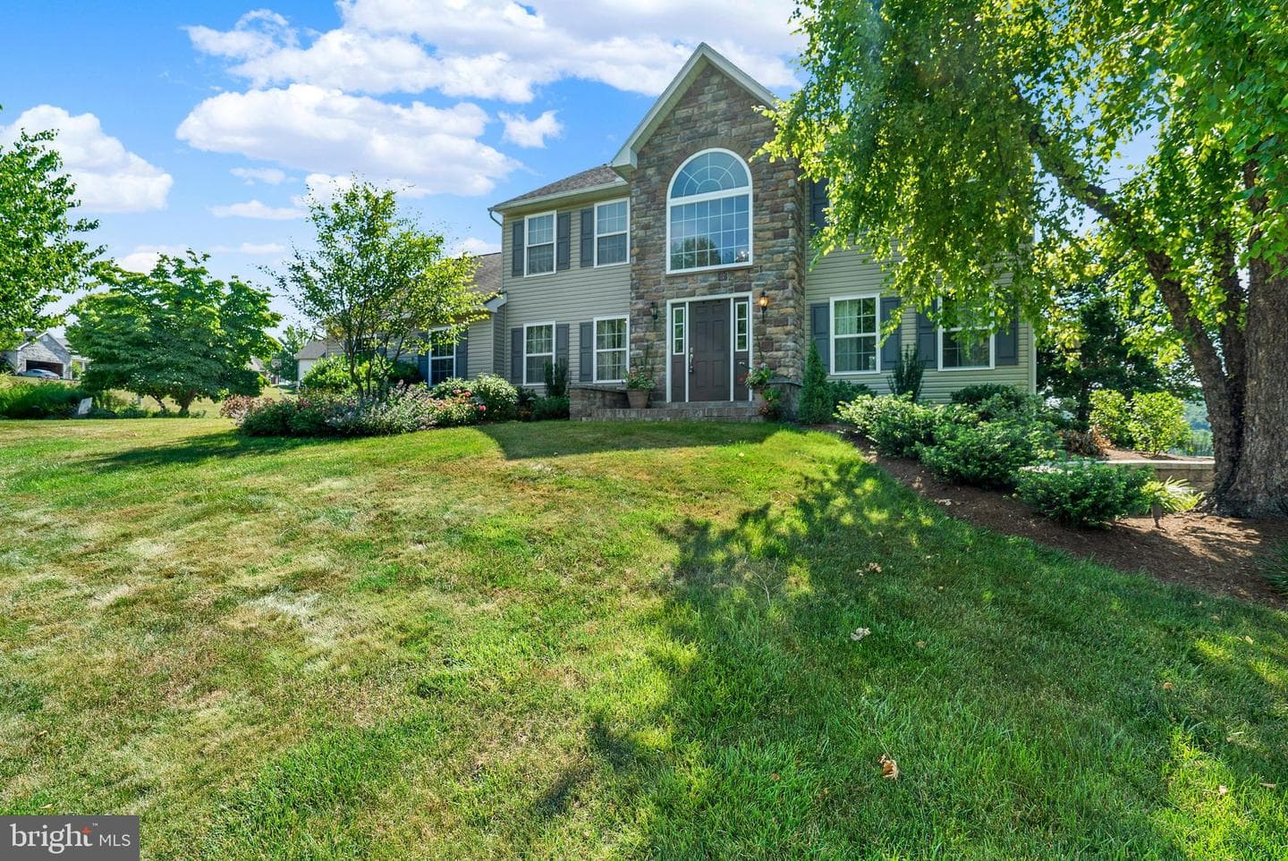 21 Hilgert Avenue photo 3