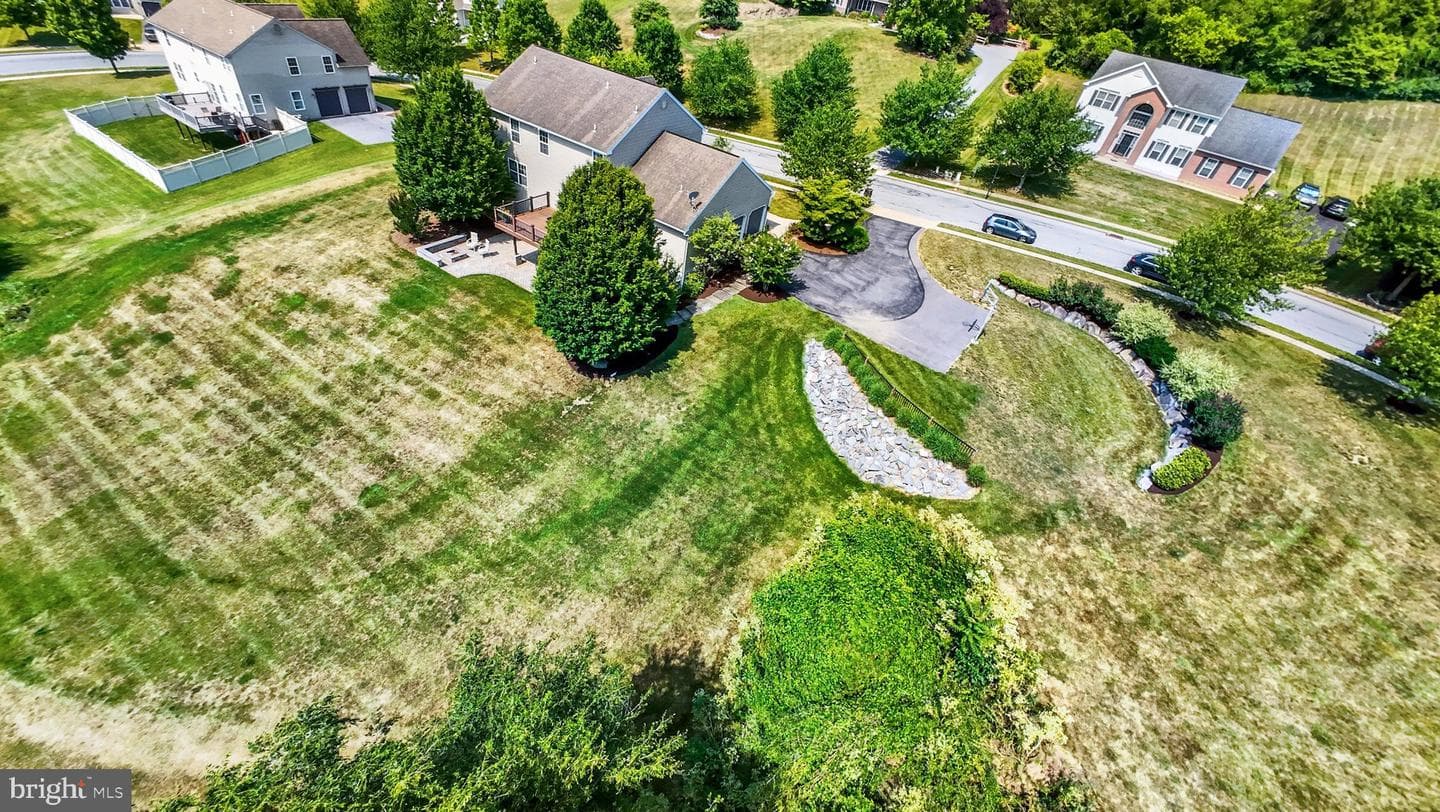 21 Hilgert Avenue photo 38