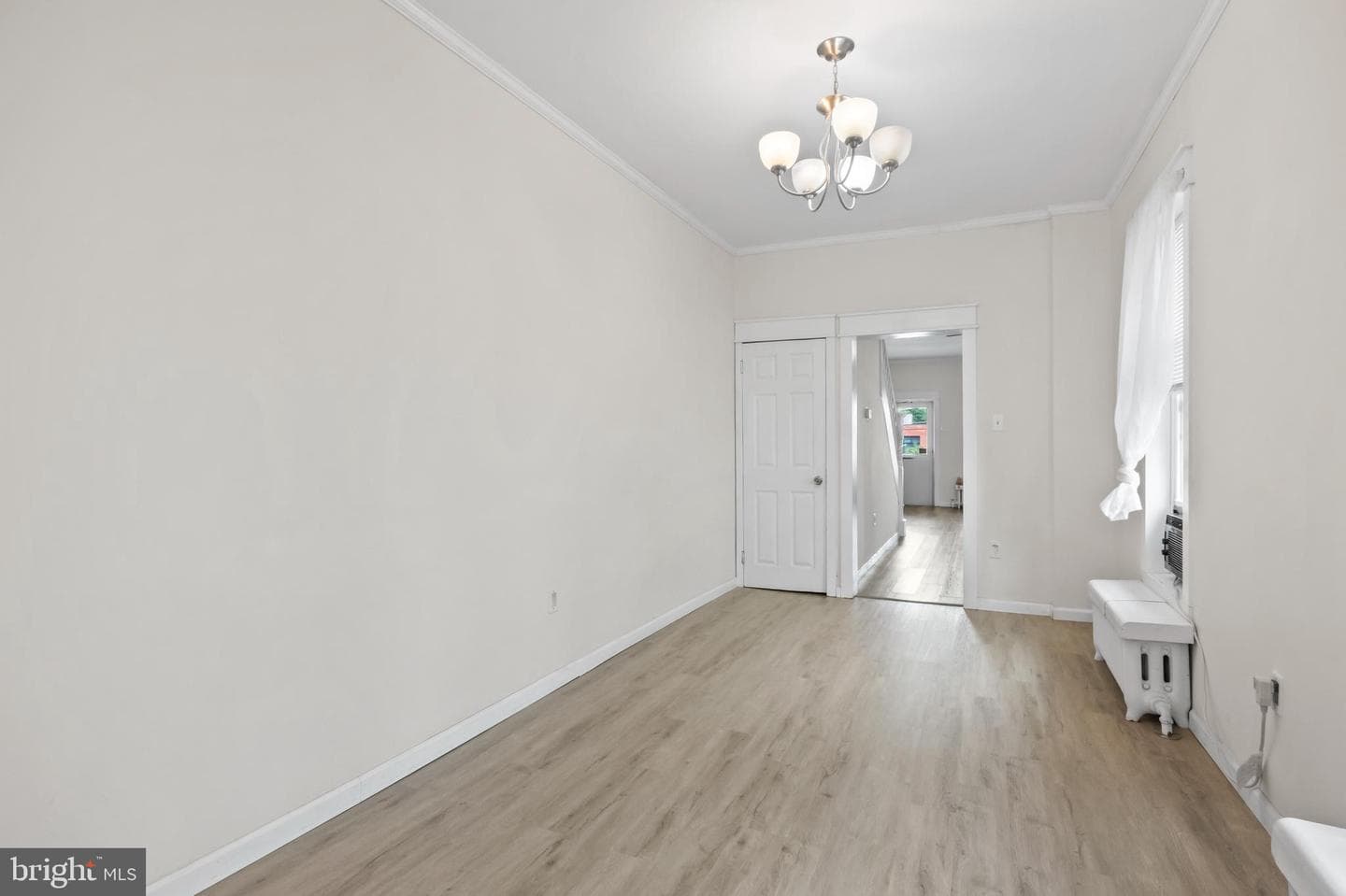 318 Franklin Street photo 8