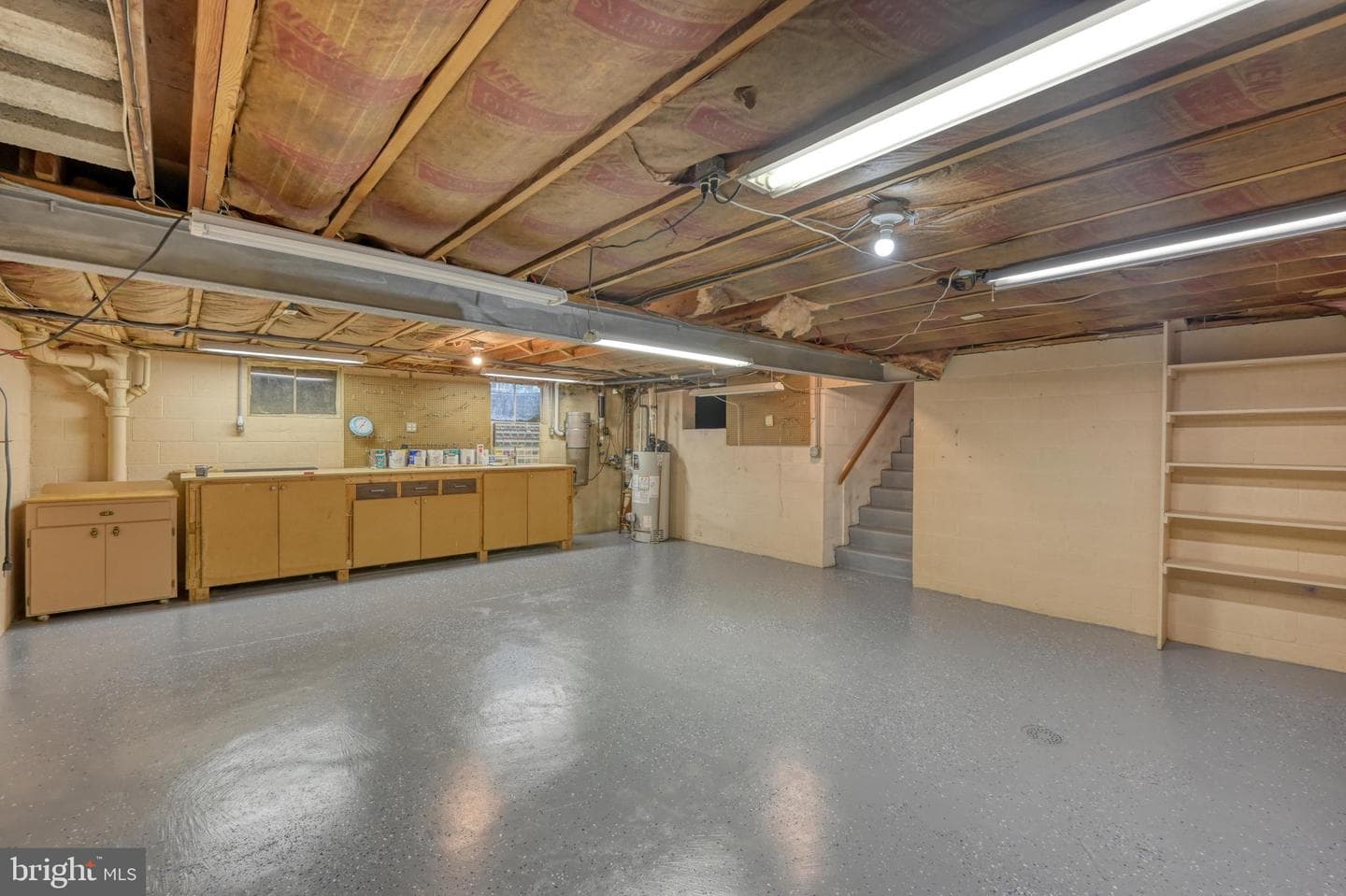 10 E Lincoln Avenue photo 23