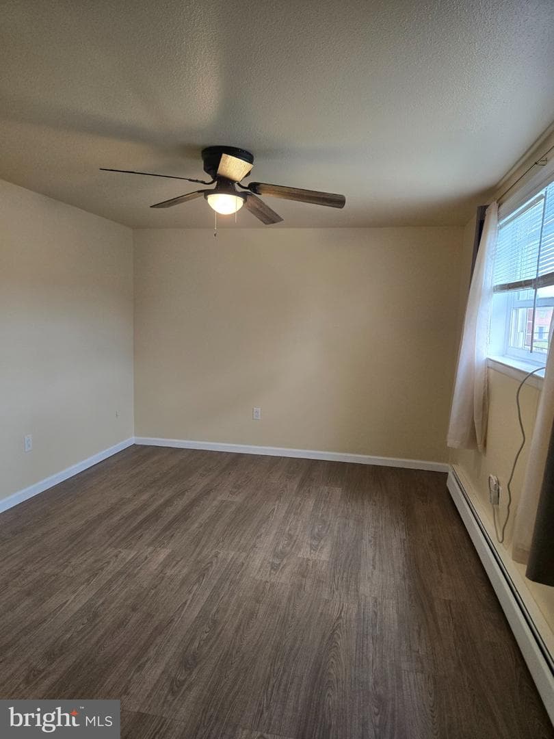 105 John Glenn Avenue photo 17