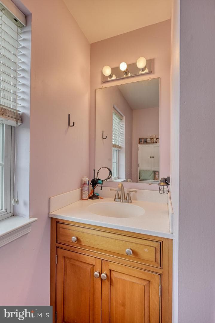 106 Werner Street photo 22