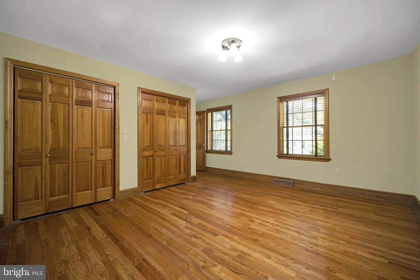 1800 Reading Boulevard photo 34
