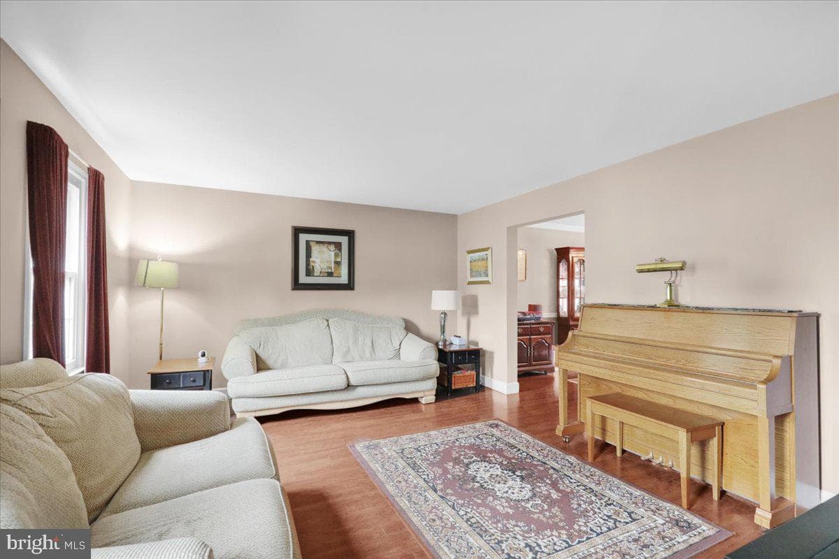 456 Mountain Home Road photo 4