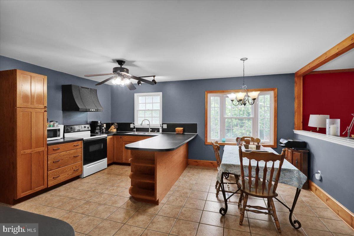 456 Mountain Home Road photo 7