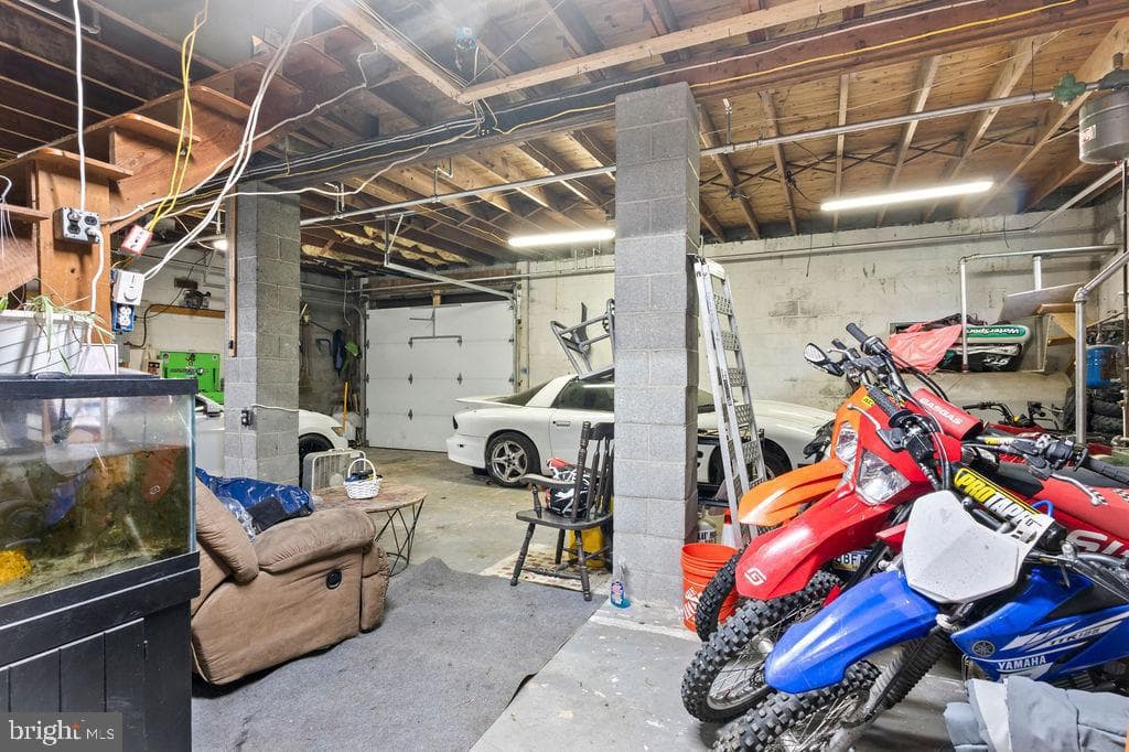 1644 Moselem Springs Rd photo 15