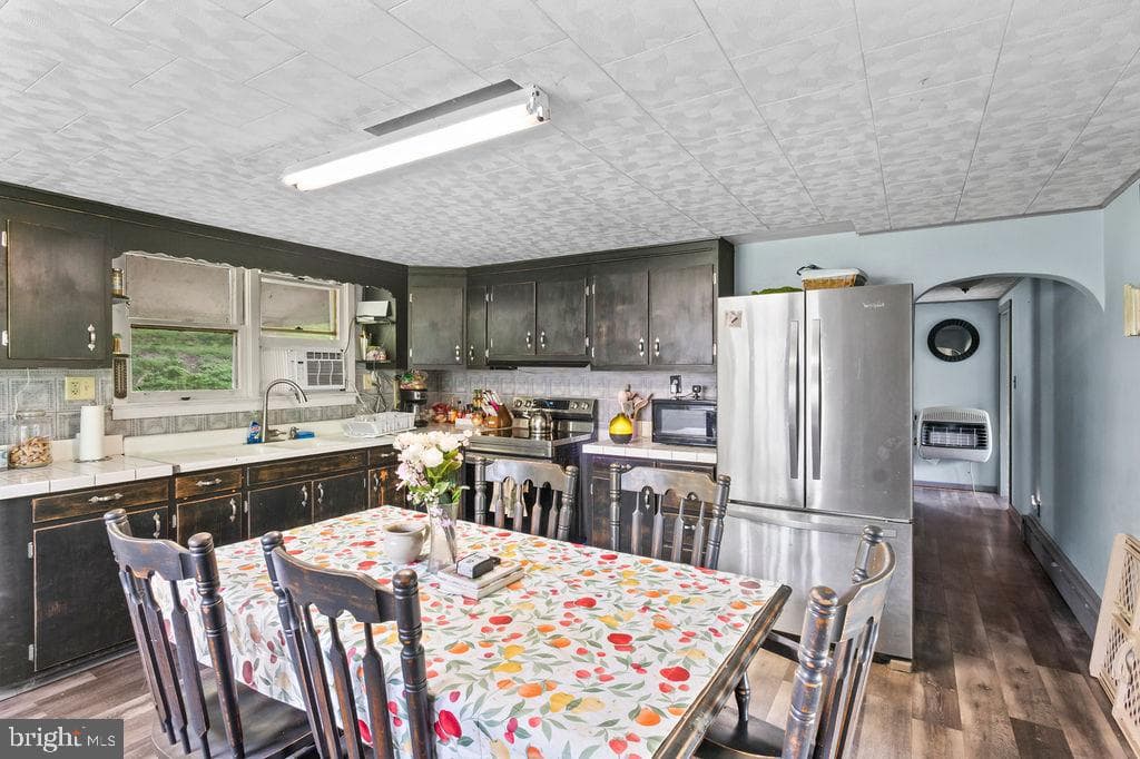 1644 Moselem Springs Rd photo 6