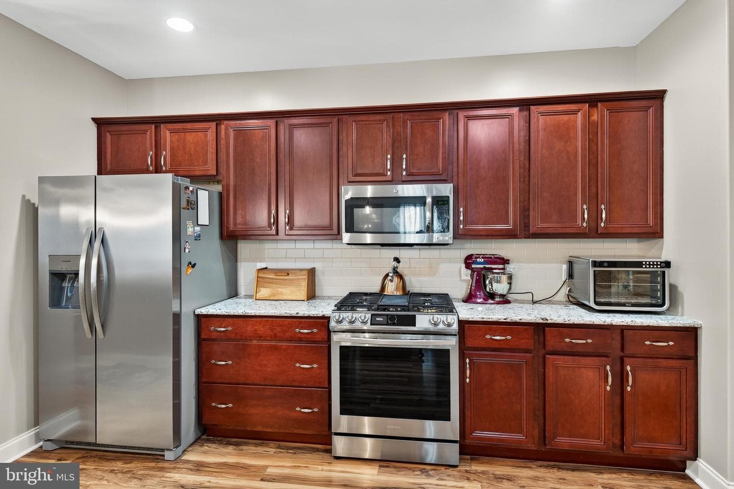 105 Woods Edge Drive photo 15