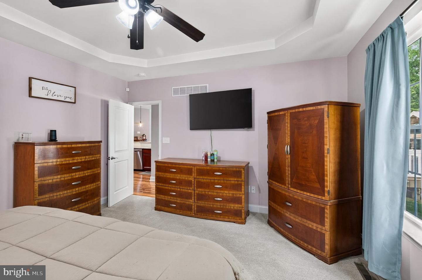 105 Woods Edge Drive photo 32