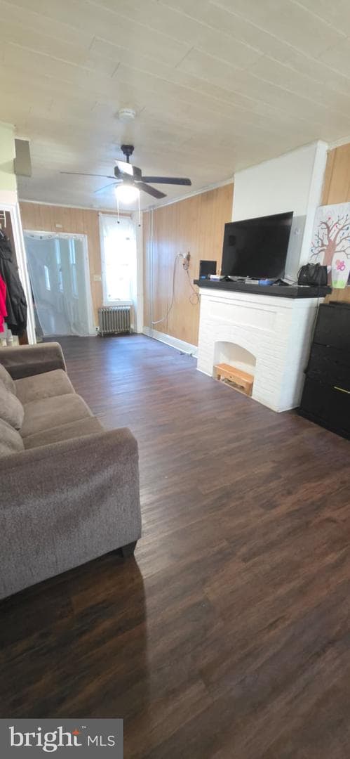 1749 Perkiomen Ave photo 3